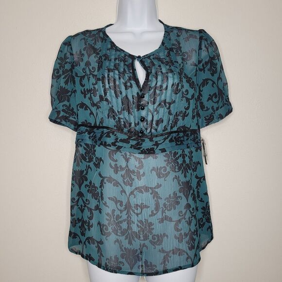 American Vintage Tops - Apt 9 green black semi-sheer career emo short sleeve top size medium